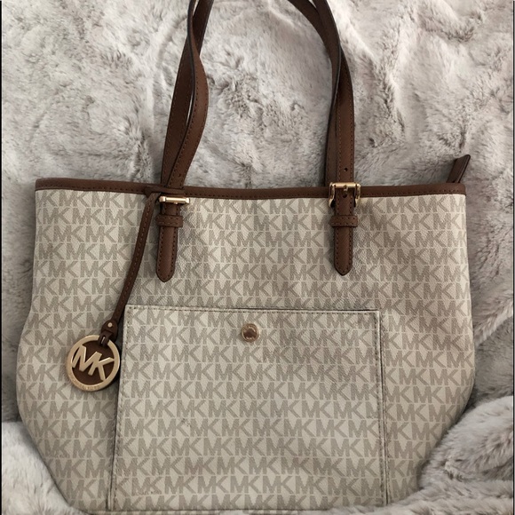 Michael Kors Handbags - Michael Kors Authentic Bag